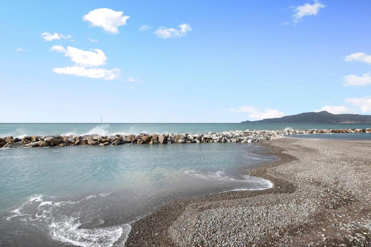 A Due Passi Dal Mare Lägenhet Chiavari Exteriör bild